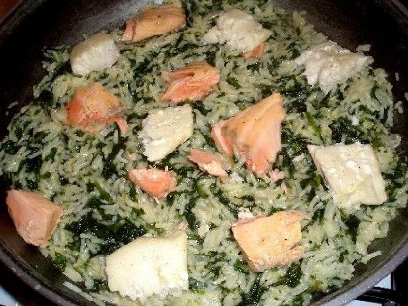 Duo de poissons et riz vert : une recette légère Duo de poissons et riz vert : une recette légère