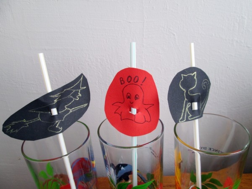 Faire des marque-pailles pour Halloween : guide pratique Faire des marque-pailles pour Halloween : guide pratique
