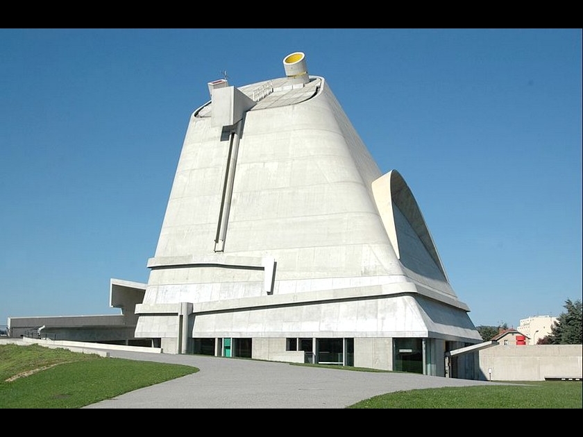Firminy : le plus grand ensemble Le Corbusier en Europe Firminy : le plus grand ensemble Le Corbusier en Europe