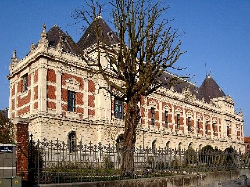 L'ENSAIT : une école d'ingénieurs textiles à Roubaix L'ENSAIT : une école d'ingénieurs textiles à Roubaix