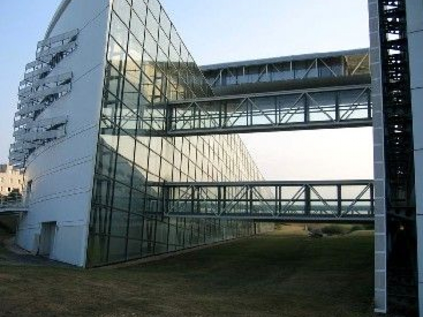 L'ENSMA : Ecole nationale supérieure de mécanique et d'aérotechnique L'ENSMA : Ecole nationale supérieure de mécanique et d'aérotechnique