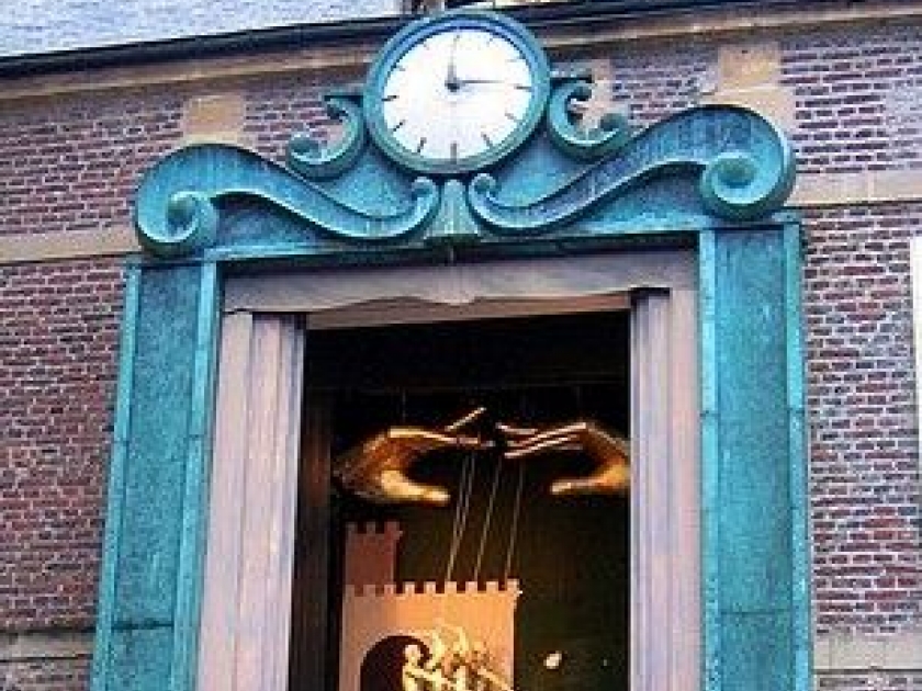 L'ESNAM : école nationale supérieure des arts de la marionnette L'ESNAM : école nationale supérieure des arts de la marionnette