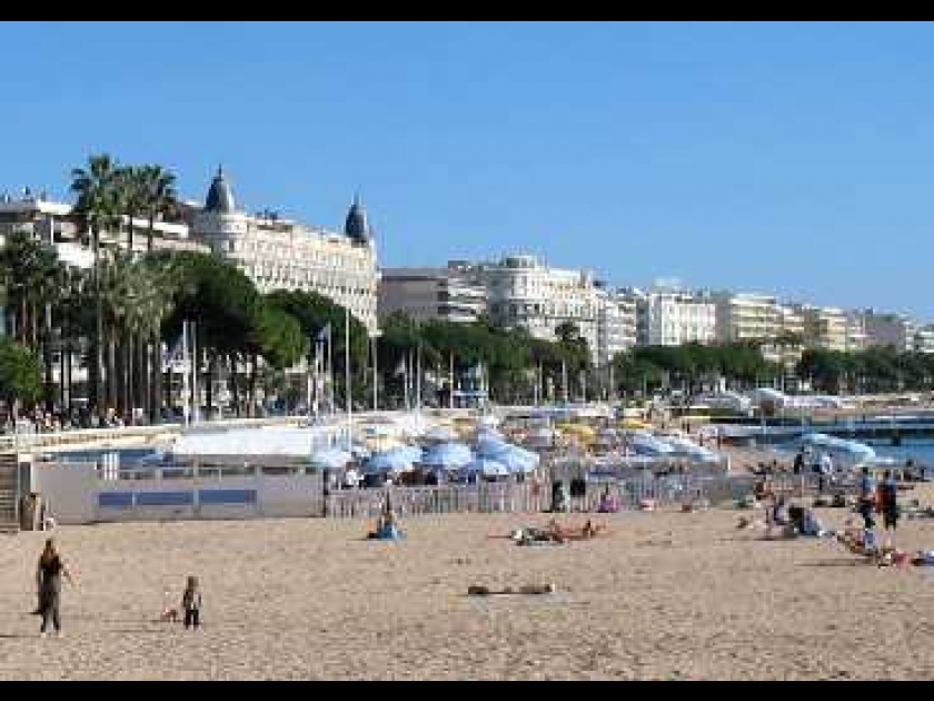 La Croisette : un lieu mythique à Cannes La Croisette : un lieu mythique à Cannes
