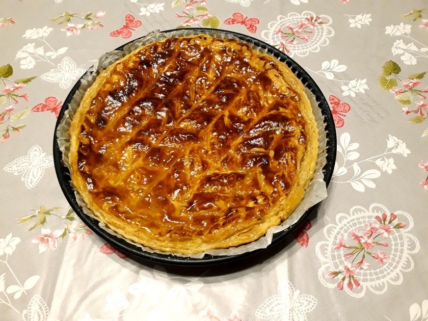 La galette frangipane au Grand Marnier : une recette facile La galette frangipane au Grand Marnier : une recette facile