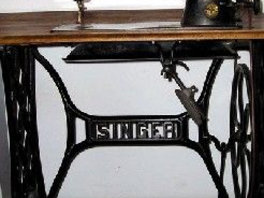 La machine à coudre : histoire d'une invention La machine à coudre : histoire d'une invention