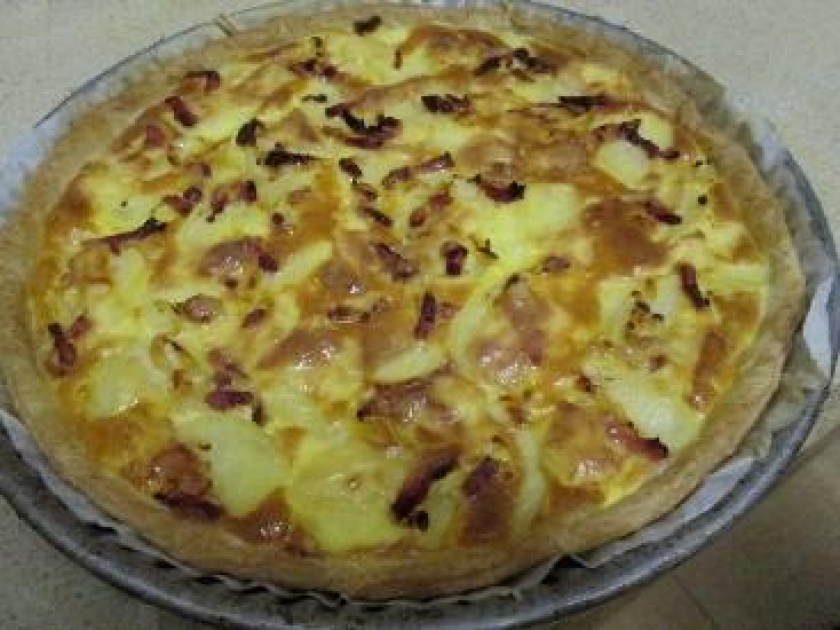La quiche paysanne aux lardons et aux pommes de terre La quiche paysanne aux lardons et aux pommes de terre