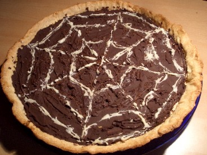 La tarte araignée aux deux chocolats La tarte araignée aux deux chocolats