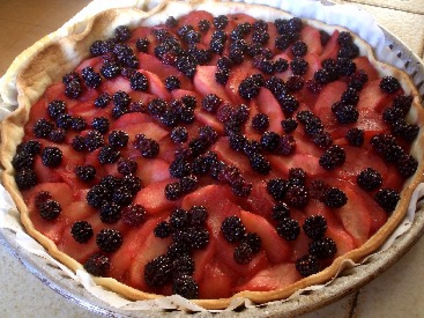 La tarte aux mûres et aux pommes : une recette gourmande La tarte aux mûres et aux pommes : une recette gourmande