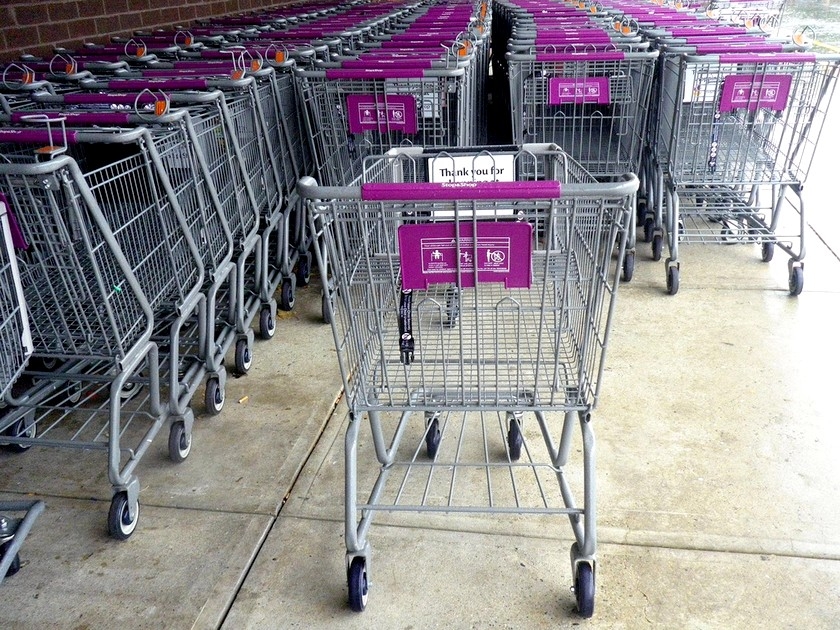 Le caddie connecté : l'innovation qui va révolutionner les courses Le caddie connecté : l'innovation qui va révolutionner les courses