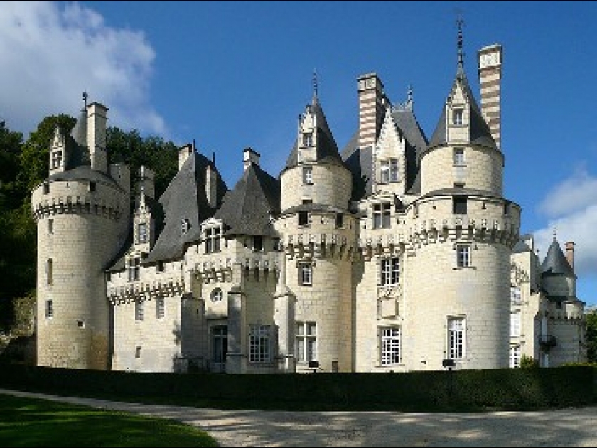 Le château d'Ussé : le château de la Belle au bois dormant Le château d'Ussé : le château de la Belle au bois dormant