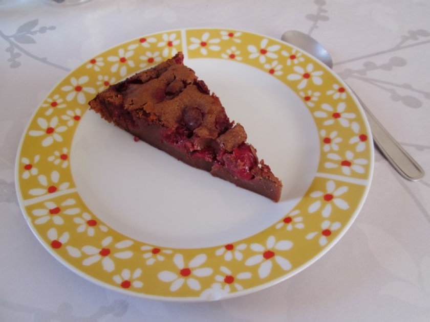 Le clafoutis cerises chocolat : une recette gourmande Le clafoutis cerises chocolat : une recette gourmande