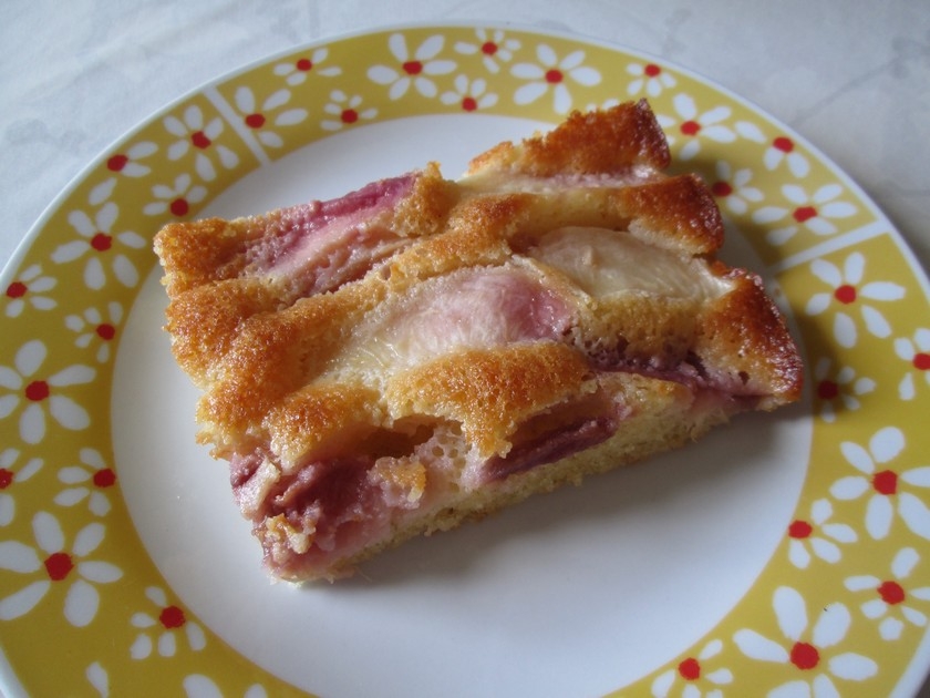 Le gâteau au yaourt et aux pêches : une recette facile Le gâteau au yaourt et aux pêches : une recette facile