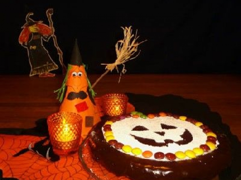 Le gâteau d'Halloween Le gâteau d'Halloween