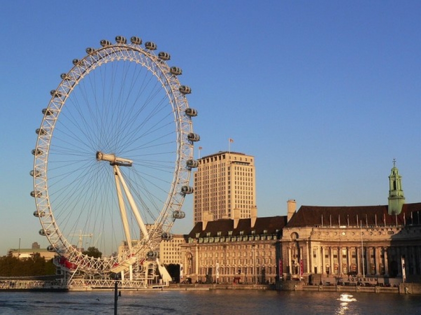 Le London Eye : histoire et caractéristiques de la grande roue londonienne Le London Eye : histoire et caractéristiques de la grande roue londonienne
