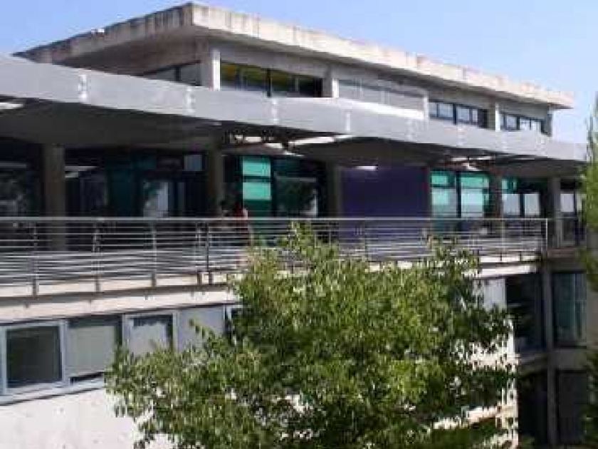 Le lycée international de Valbonne à Sophia-Antipolis Le lycée international de Valbonne à Sophia-Antipolis