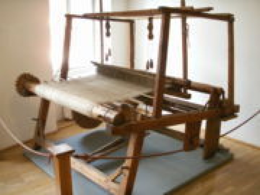 Le métier à tisser : histoire et évolutions techniques Le métier à tisser : histoire et évolutions techniques