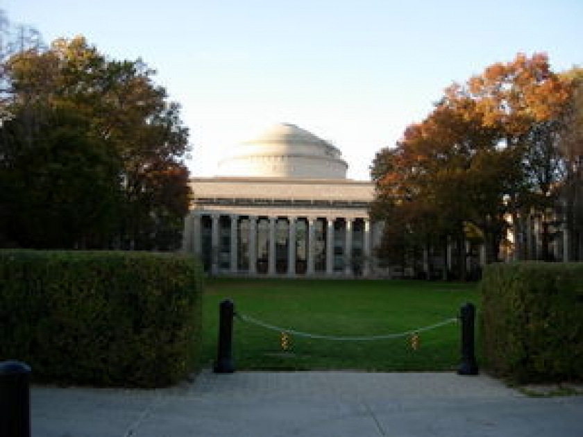 Le MIT, Massachusetts Institute of Technology Le MIT, Massachusetts Institute of Technology