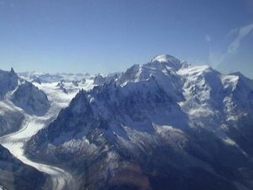 Le Mont Blanc, un sommet mythique Le Mont Blanc, un sommet mythique