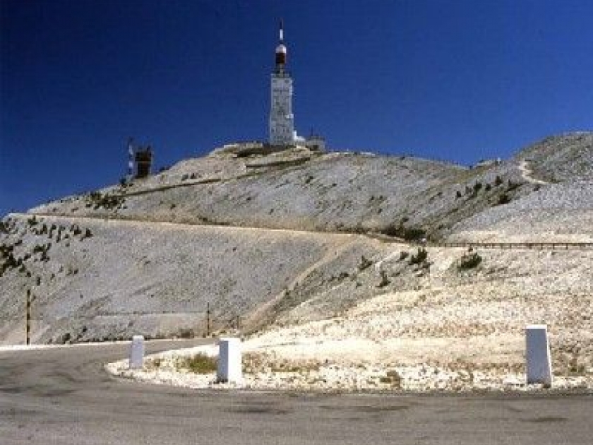 Le Mont Ventoux : le col mythique du Tour de France Le Mont Ventoux : le col mythique du Tour de France