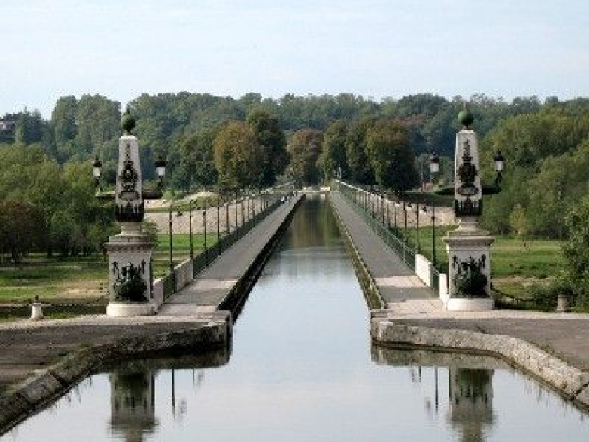Le pont-canal de Briare : un site à découvrir Le pont-canal de Briare : un site à découvrir