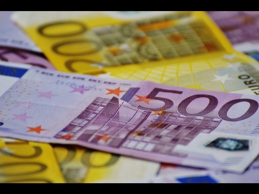 Le revenu universel : une idée à expérimenter ? Le revenu universel : une idée à expérimenter ?