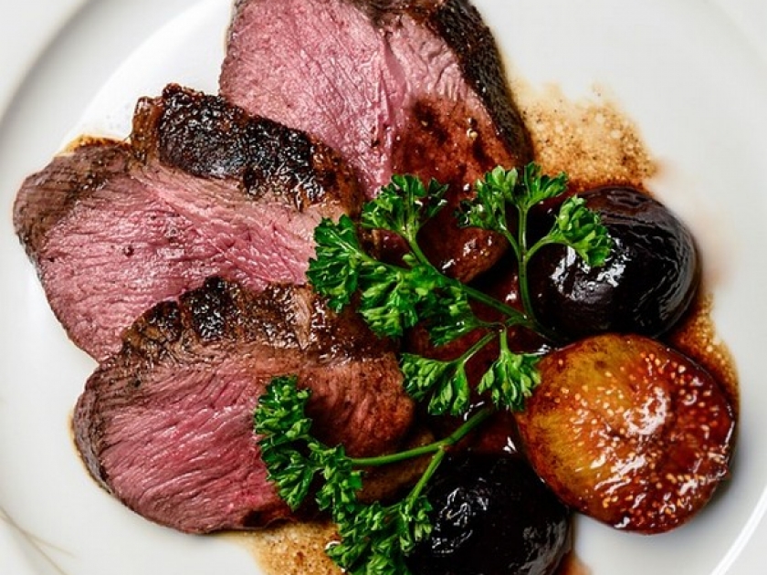 Le rôti de boeuf aux échalotes : une recette savoureuse Le rôti de boeuf aux échalotes : une recette savoureuse