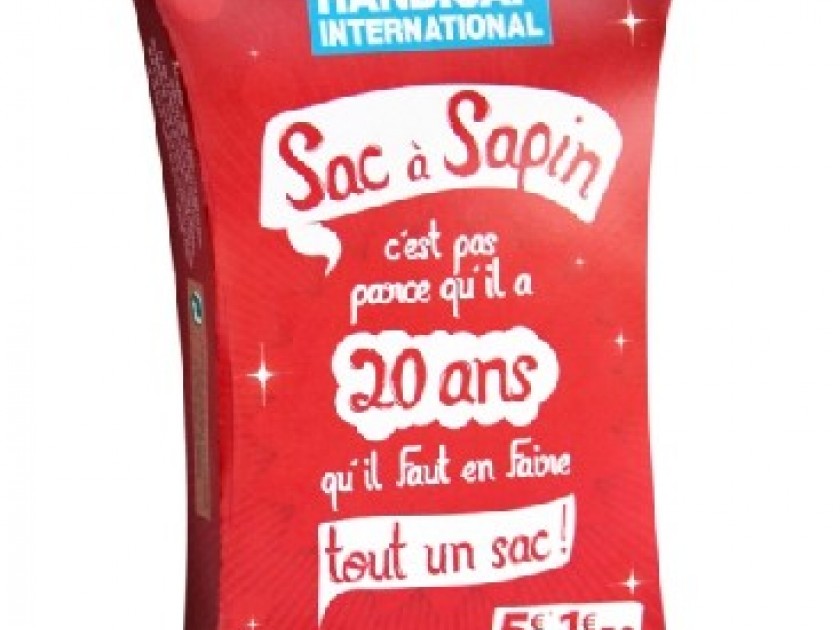 Le sac à sapin : une idée pratique et solidaire Le sac à sapin : une idée pratique et solidaire