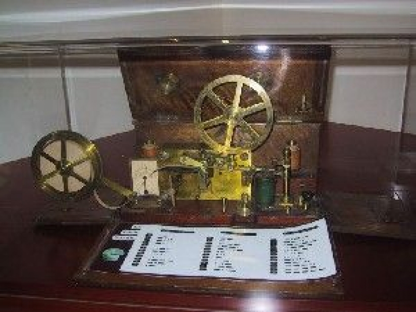 Le télégraphe : histoire d'une invention Le télégraphe : histoire d'une invention