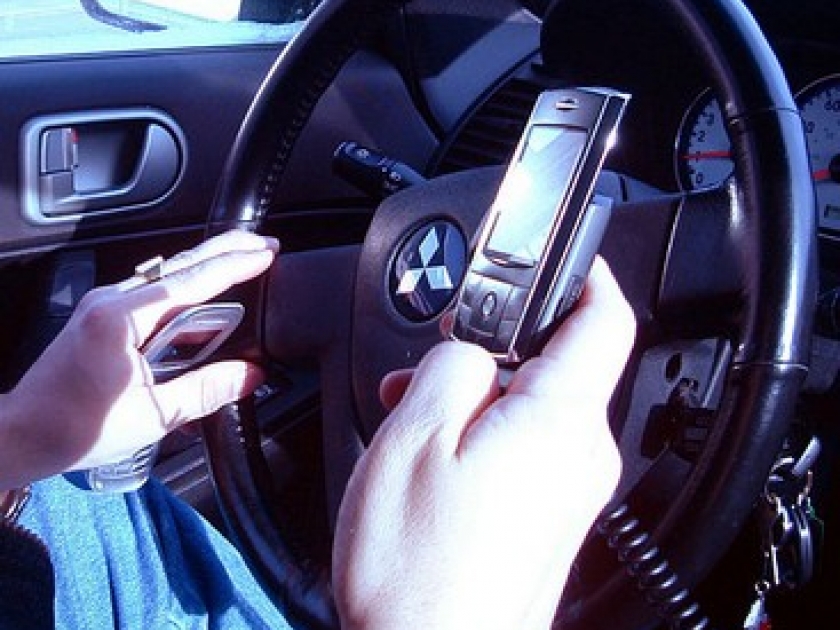 Le téléphone au volant : le nouveau fléau sur les routes Le téléphone au volant : le nouveau fléau sur les routes