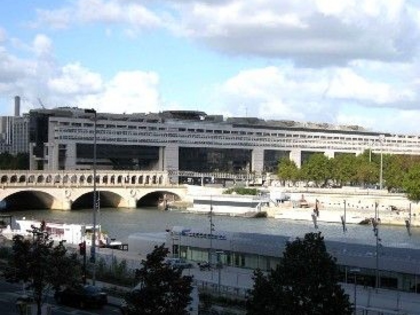 Les dépenses publiques : définition et financement Les dépenses publiques : définition et financement