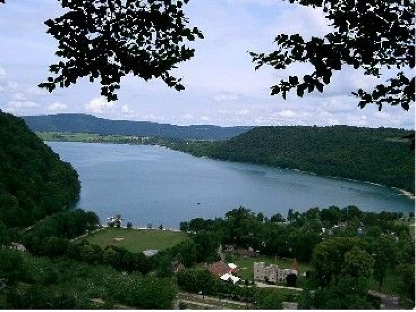 Les lacs du Jura : une magnifique région à découvrir Les lacs du Jura : une magnifique région à découvrir