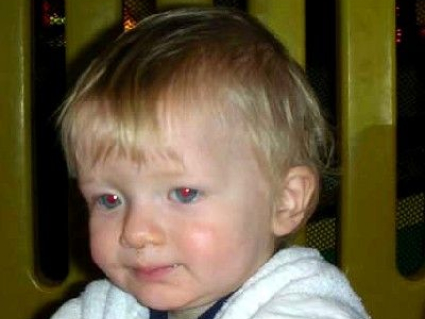Les yeux rouges sur les photos : causes et solutions Les yeux rouges sur les photos : causes et solutions