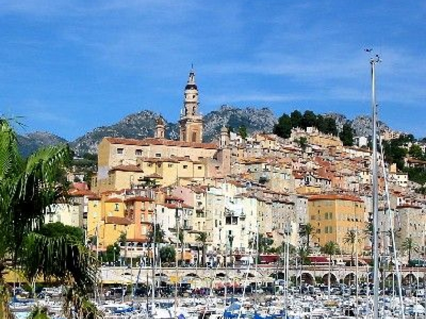 Menton : ville des jardins et du citron Menton : ville des jardins et du citron