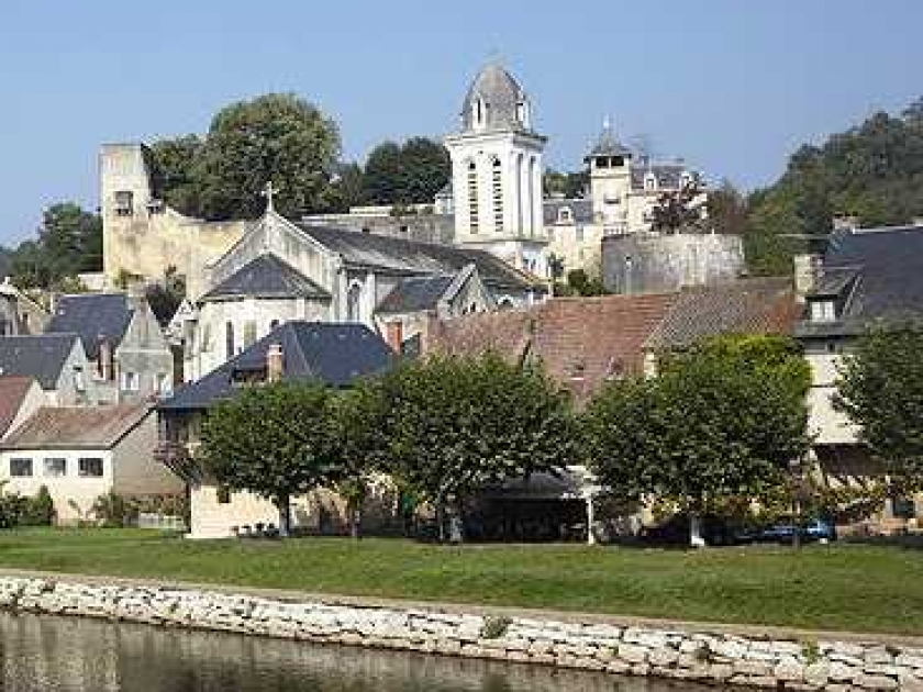 Montignac : une charmante bourgade sur la Vézère Montignac : une charmante bourgade sur la Vézère