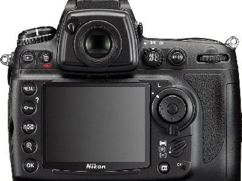 Nikon D700 : un nouveau reflex de qualité professionnelle Nikon D700 : un nouveau reflex de qualité professionnelle