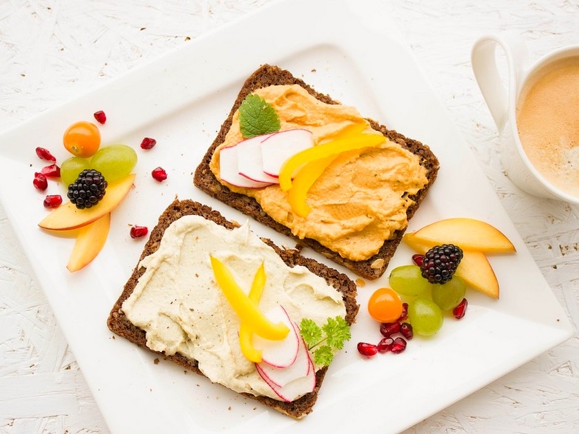 Nutrition : 6 astuces pour se régaler sans grossir Nutrition : 6 astuces pour se régaler sans grossir