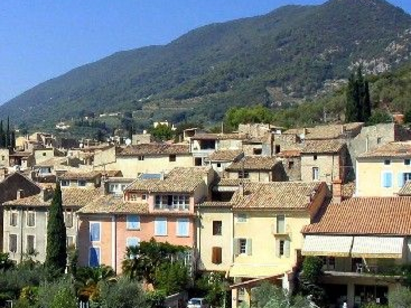 Nyons : une destination incontournable en Drôme provençale Nyons : une destination incontournable en Drôme provençale