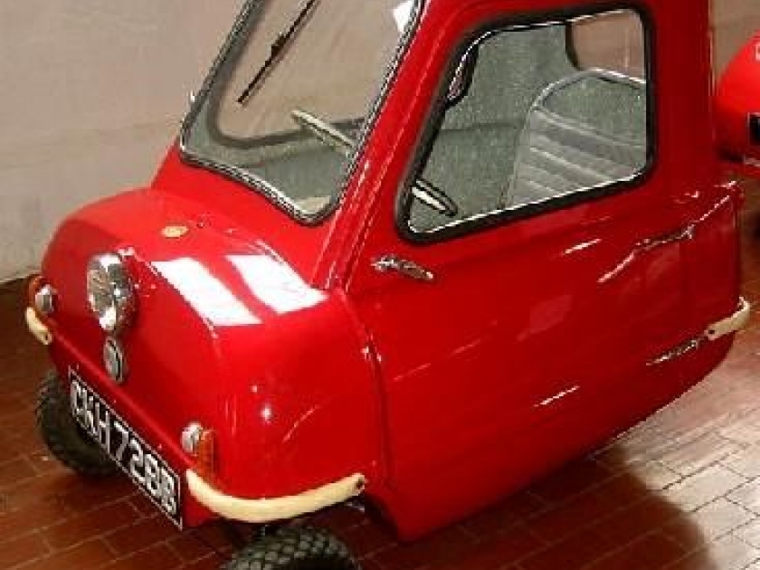 Peel P50 : la plus petite voiture du monde Peel P50 : la plus petite voiture du monde