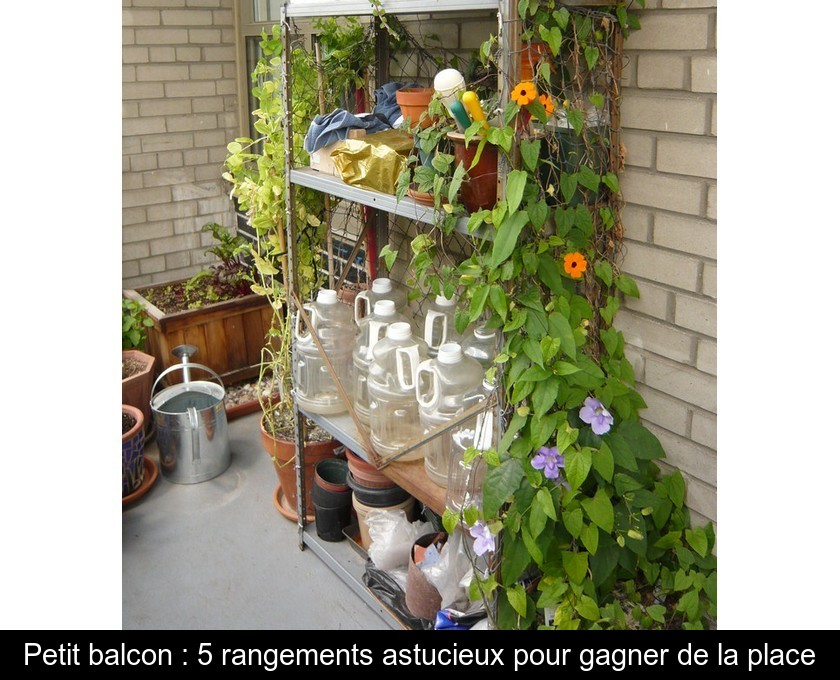 Petit balcon : 5 rangements astucieux pour gagner de la place