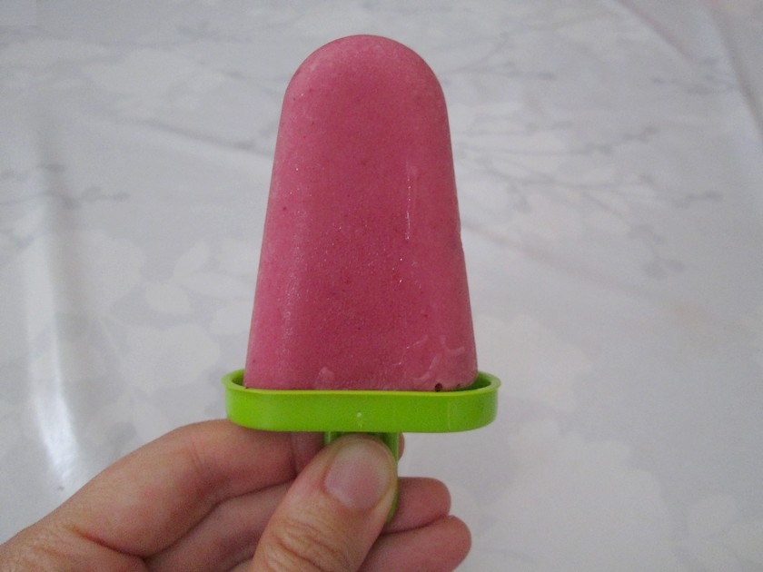Popsicles à la fraise : la recette en images Popsicles à la fraise : la recette en images