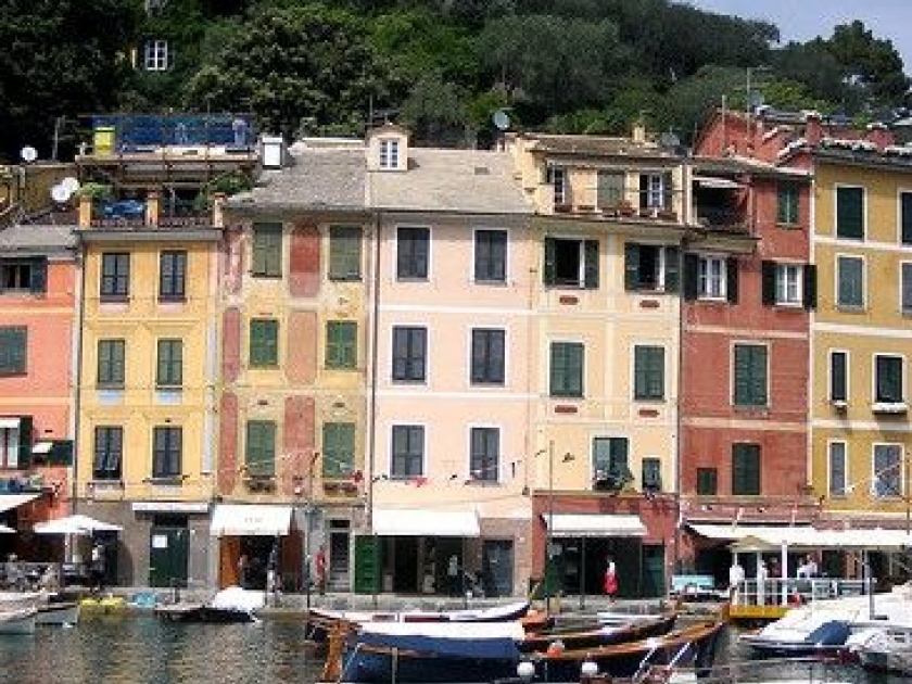 Portofino : une station balnéaire de la Riviera italienne Portofino : une station balnéaire de la Riviera italienne