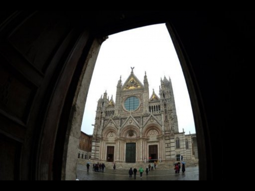Promenade sur les toits de la Cathédrale de Sienne Promenade sur les toits de la Cathédrale de Sienne