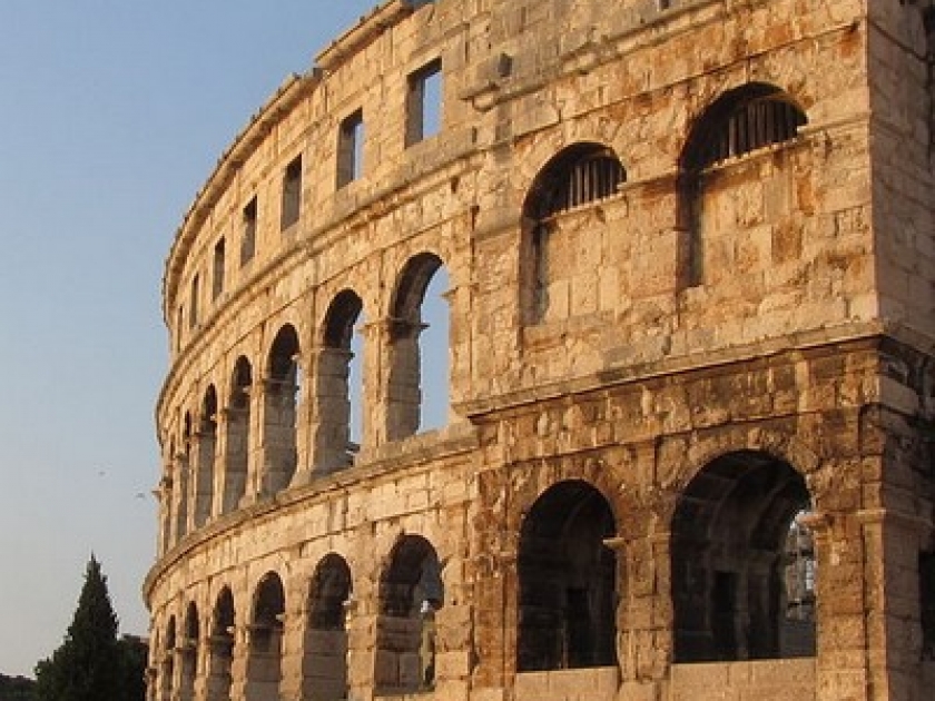 Pula : la plus italienne des villes croates Pula : la plus italienne des villes croates