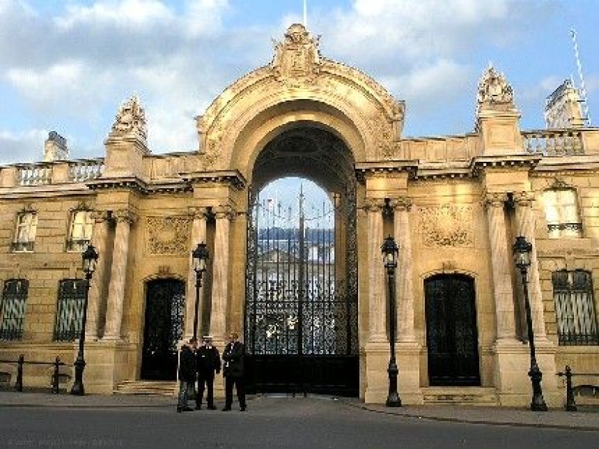Qu'est-ce qu'un remaniement ministériel ? Qu'est-ce qu'un remaniement ministériel ?