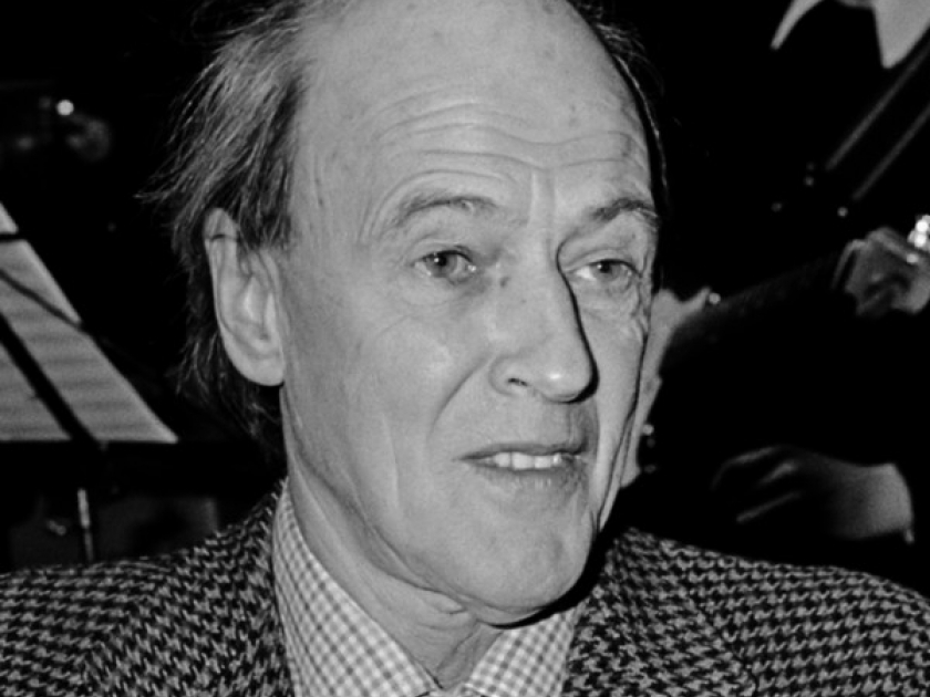 Roald Dahl : sa biographie et ses oeuvres incontournables Roald Dahl : sa biographie et ses oeuvres incontournables