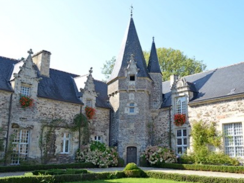 Rochefort-en-Terre : un charmant village du Morbihan Rochefort-en-Terre : un charmant village du Morbihan