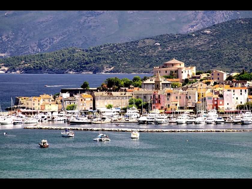 Saint-Florent : 5 choses à faire dans le Saint-Tropez corse Saint-Florent : 5 choses à faire dans le Saint-Tropez corse