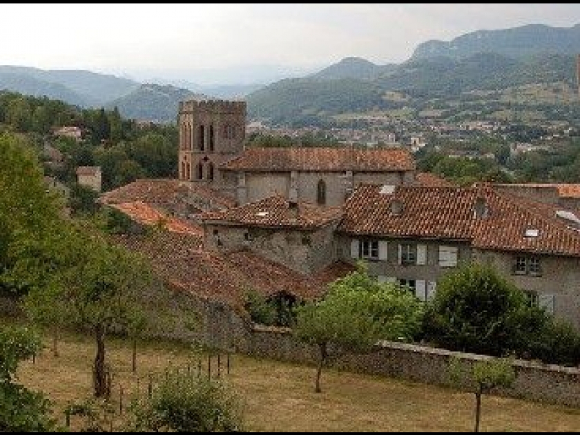 Saint-Lizier : un village à découvrir Saint-Lizier : un village à découvrir
