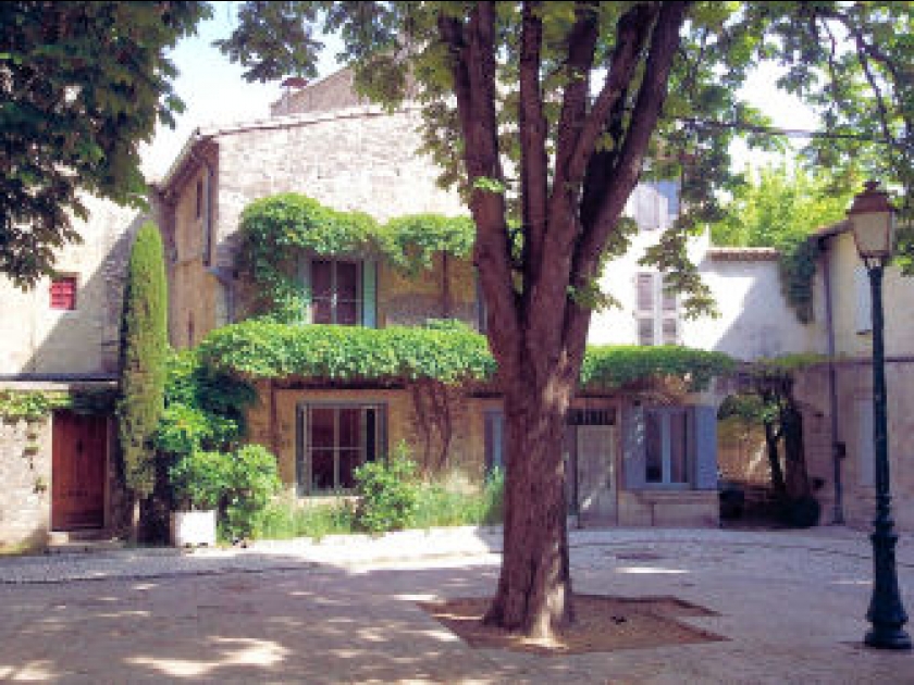 Saint-Rémy-de-Provence : une destination authentique Saint-Rémy-de-Provence : une destination authentique