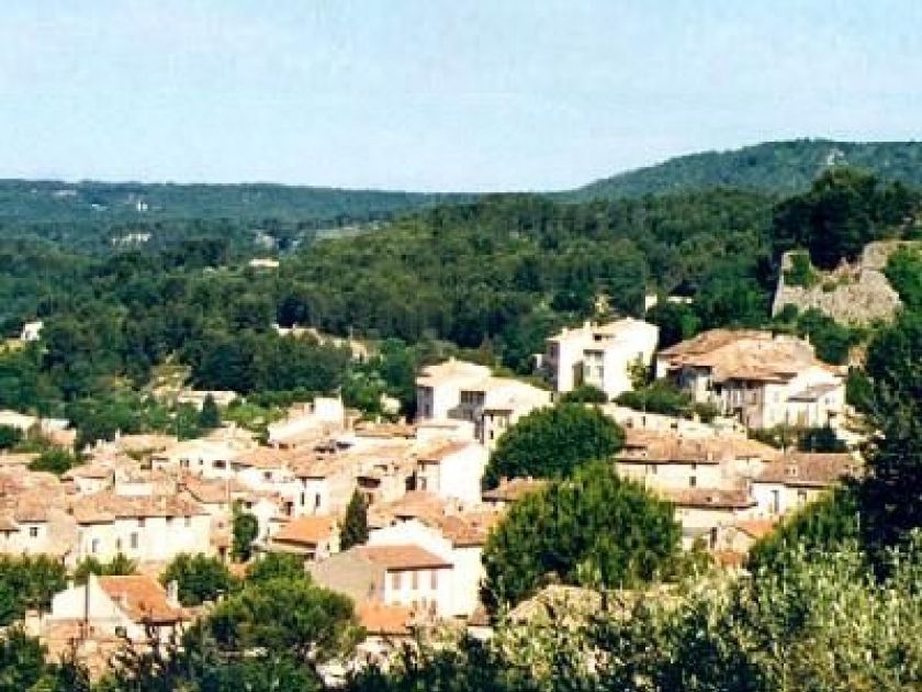 Salernes : le village de la terre cuite Salernes : le village de la terre cuite